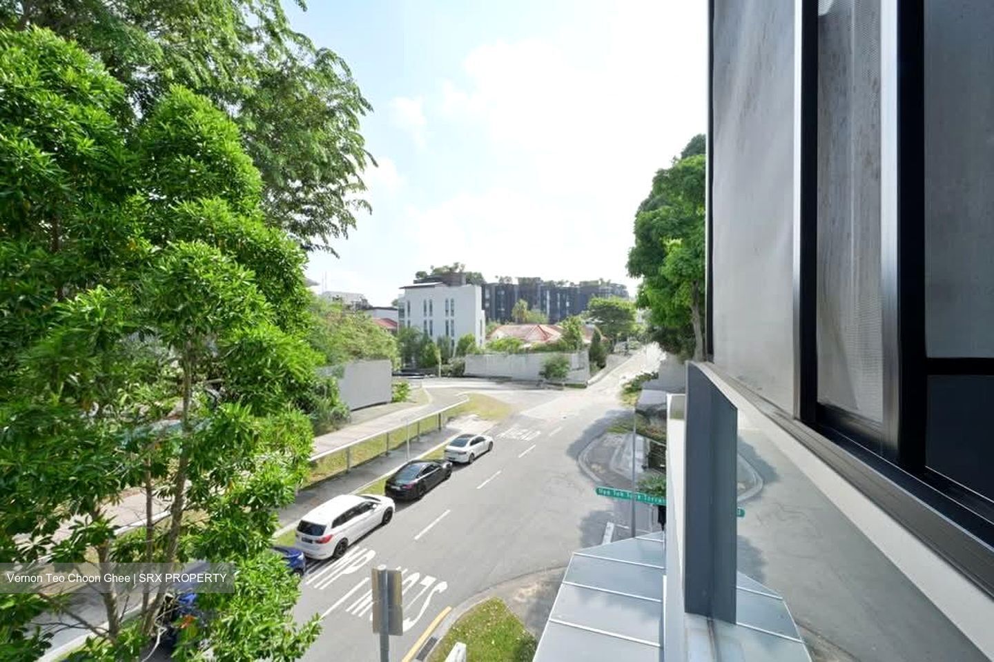 Kismis Residence (D21), Terrace #542304711
